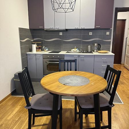 Charlie Aviv Park Apartment Beograd Ngoại thất bức ảnh
