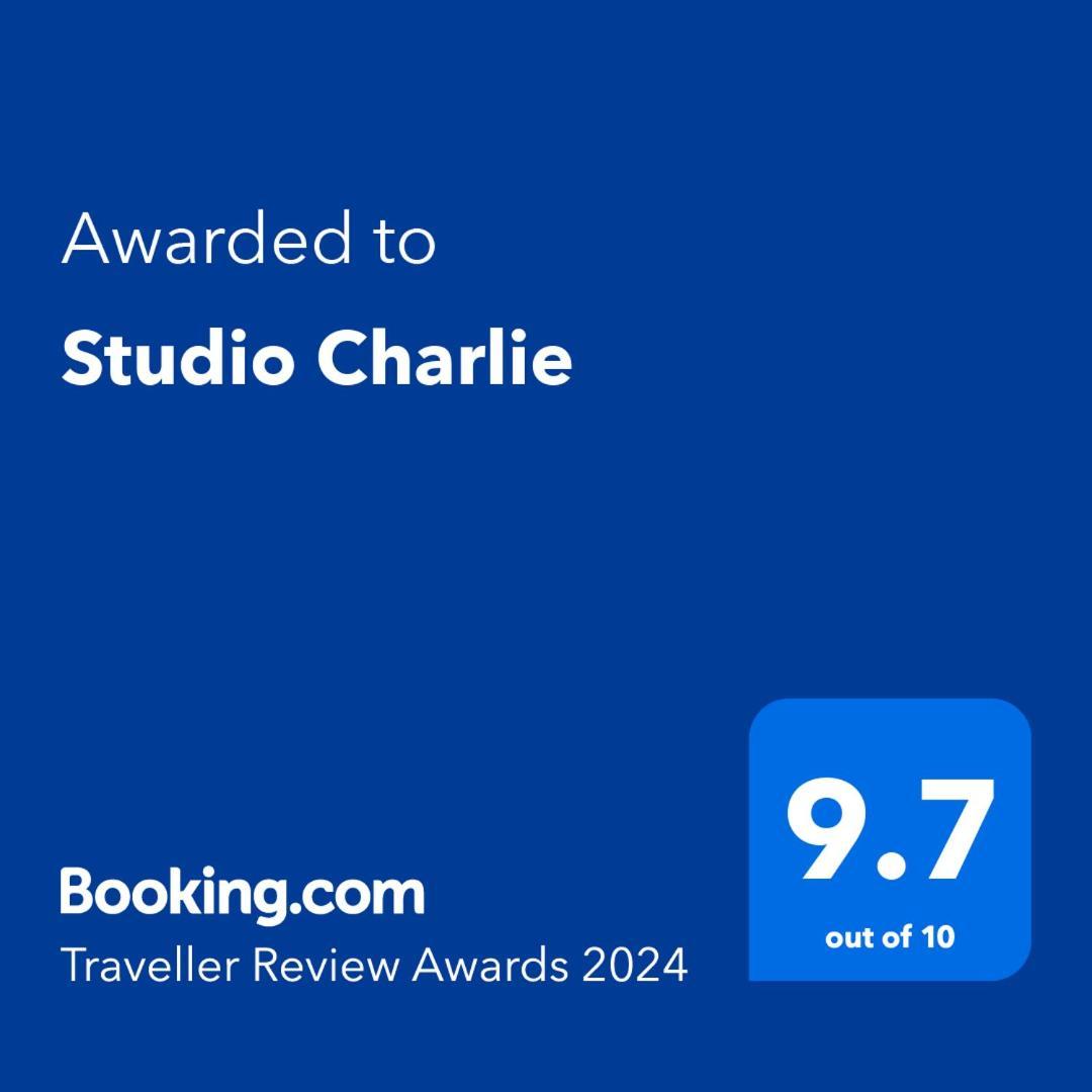 Charlie Aviv Park Apartment Beograd Ngoại thất bức ảnh