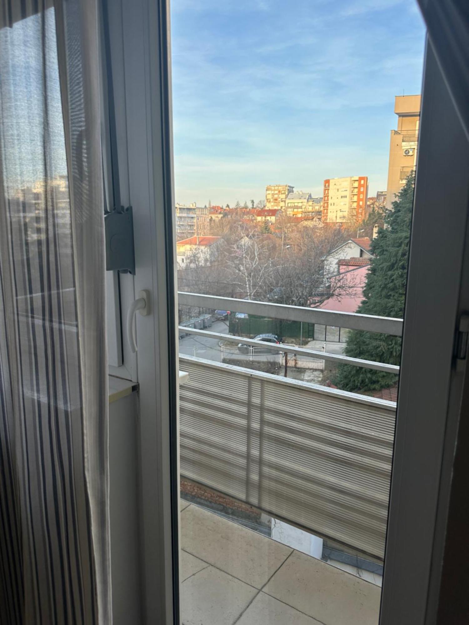 Charlie Aviv Park Apartment Beograd Ngoại thất bức ảnh